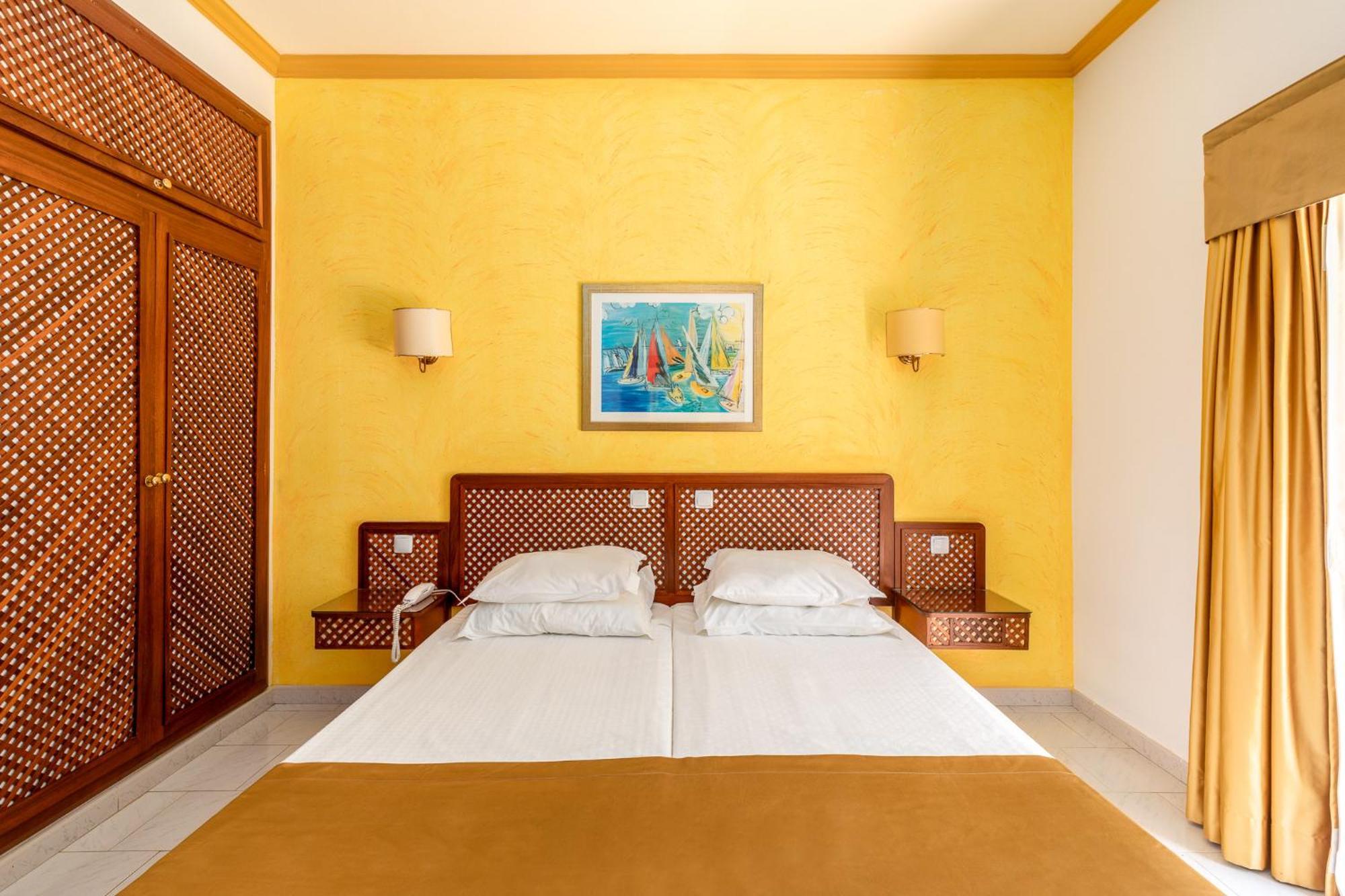 Hotel Casabela Ferragudo  Eksteriør bilde
